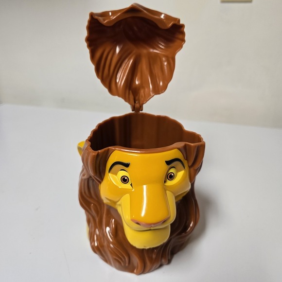 Vintage Disney's Lion King Adult Simba Plastic Mug Stein with Top Lid 6" - Picture 10 of 10